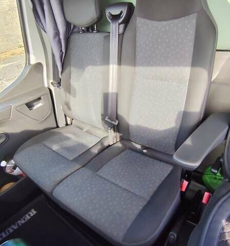 Белый Опель Movano, объемом двигателя 2.3 л и пробегом 400 тыс. км за 21300 $, фото 10 на Automoto.ua