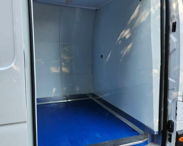 Белый Опель Movano, объемом двигателя 2.3 л и пробегом 162 тыс. км за 21900 $, фото 20 на Automoto.ua