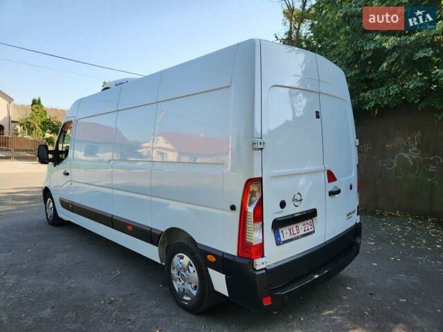 Белый Опель Movano, объемом двигателя 2.3 л и пробегом 162 тыс. км за 21900 $, фото 3 на Automoto.ua