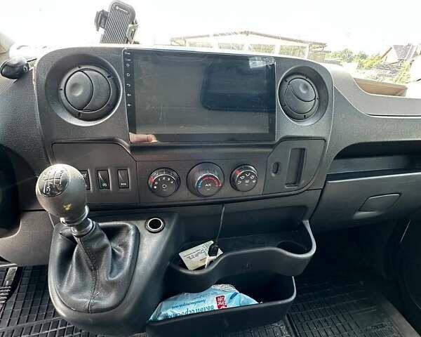 Белый Опель Movano, объемом двигателя 2.3 л и пробегом 280 тыс. км за 14000 $, фото 15 на Automoto.ua