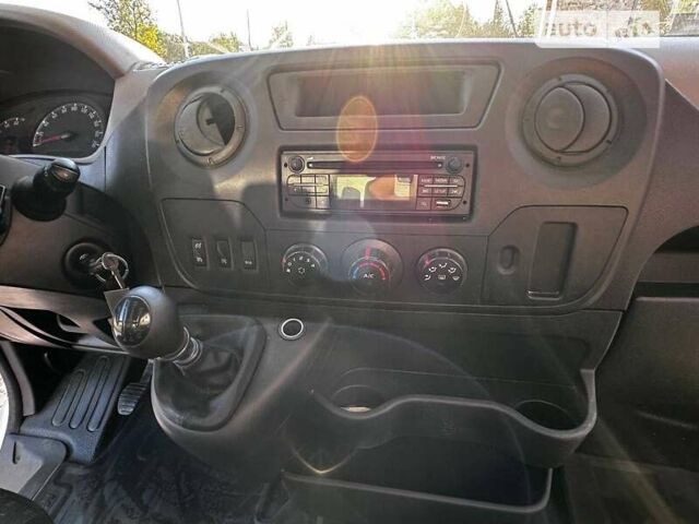 Белый Опель Movano, объемом двигателя 2.3 л и пробегом 529 тыс. км за 12500 $, фото 11 на Automoto.ua