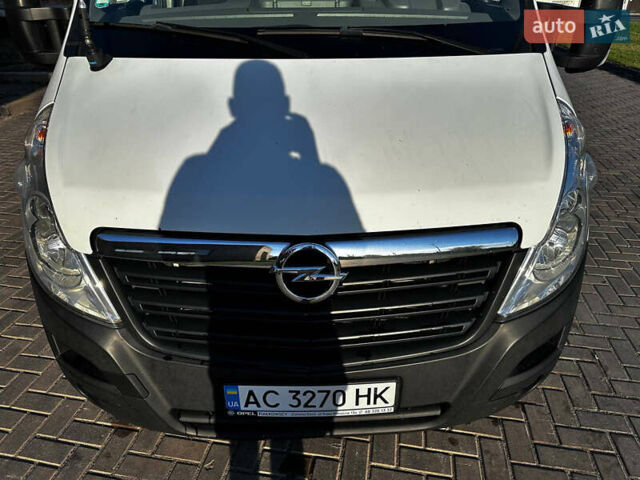 Белый Опель Movano, объемом двигателя 2.3 л и пробегом 529 тыс. км за 12500 $, фото 5 на Automoto.ua