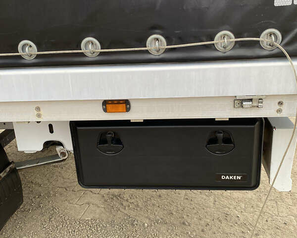 Белый Опель Movano, объемом двигателя 2.3 л и пробегом 345 тыс. км за 14000 $, фото 9 на Automoto.ua