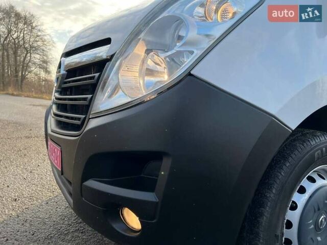 Белый Опель Movano, объемом двигателя 2.3 л и пробегом 310 тыс. км за 16700 $, фото 41 на Automoto.ua