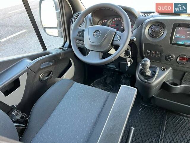 Белый Опель Movano, объемом двигателя 2.3 л и пробегом 310 тыс. км за 16700 $, фото 88 на Automoto.ua