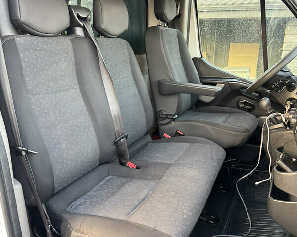 Белый Опель Movano, объемом двигателя 2.3 л и пробегом 520 тыс. км за 16000 $, фото 9 на Automoto.ua