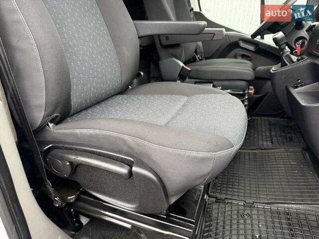 Белый Опель Movano, объемом двигателя 2.3 л и пробегом 303 тыс. км за 17900 $, фото 47 на Automoto.ua