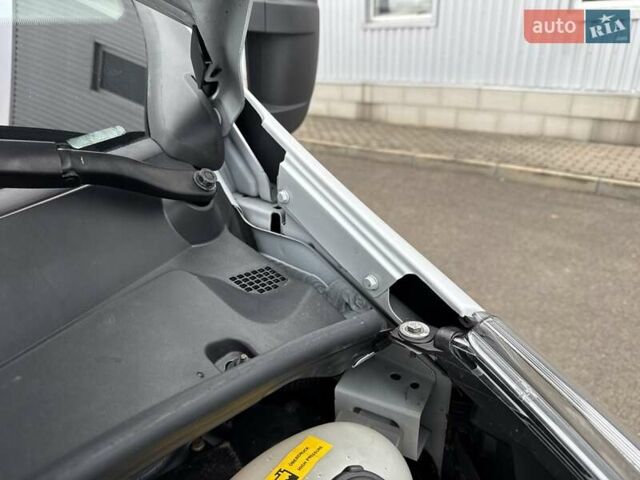 Белый Опель Movano, объемом двигателя 2.3 л и пробегом 314 тыс. км за 18500 $, фото 76 на Automoto.ua