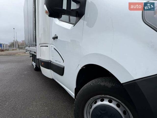 Белый Опель Movano, объемом двигателя 2.3 л и пробегом 314 тыс. км за 17900 $, фото 13 на Automoto.ua