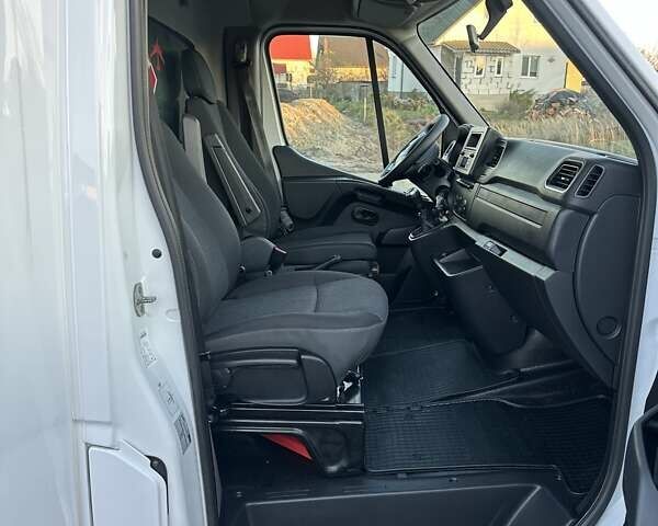 Белый Опель Movano, объемом двигателя 2.3 л и пробегом 367 тыс. км за 20600 $, фото 15 на Automoto.ua