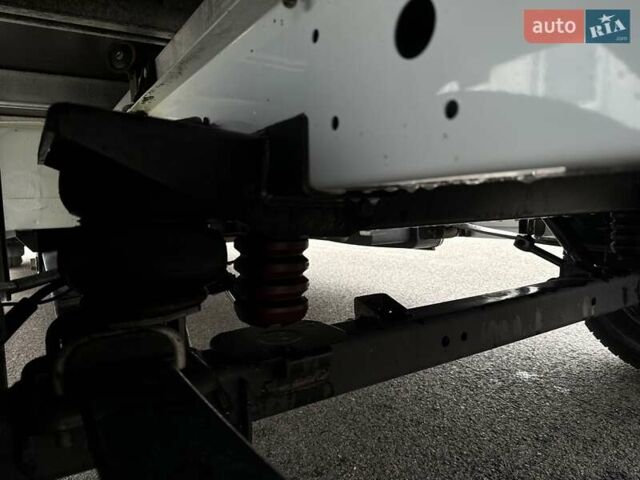 Белый Опель Movano, объемом двигателя 2.3 л и пробегом 314 тыс. км за 18500 $, фото 34 на Automoto.ua