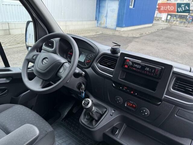 Белый Опель Movano, объемом двигателя 2.3 л и пробегом 314 тыс. км за 17900 $, фото 72 на Automoto.ua