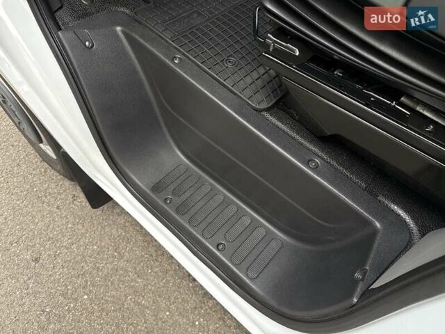 Белый Опель Movano, объемом двигателя 2.3 л и пробегом 314 тыс. км за 18500 $, фото 45 на Automoto.ua