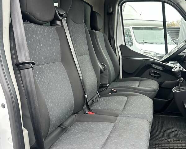 Белый Опель Movano, объемом двигателя 2.3 л и пробегом 367 тыс. км за 19600 $, фото 36 на Automoto.ua