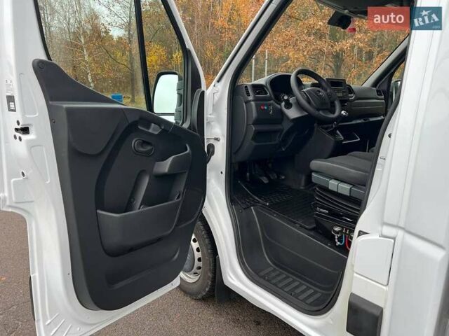 Белый Опель Movano, объемом двигателя 2.3 л и пробегом 312 тыс. км за 22500 $, фото 37 на Automoto.ua