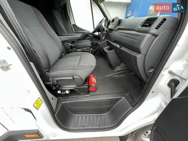 Білий Опель Movano, об'ємом двигуна 2.3 л та пробігом 342 тис. км за 18500 $, фото 22 на Automoto.ua