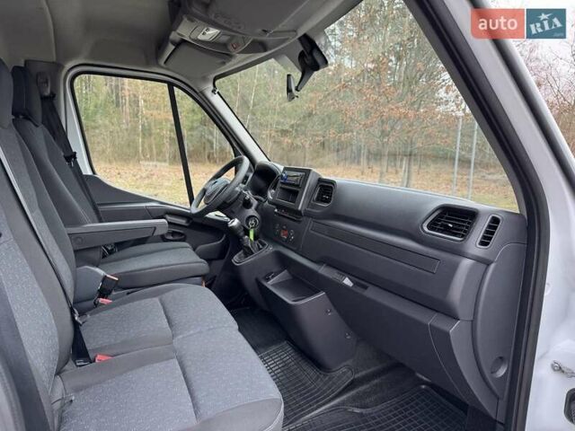 Белый Опель Movano, объемом двигателя 2.3 л и пробегом 293 тыс. км за 21500 $, фото 7 на Automoto.ua