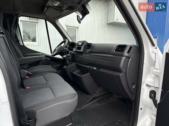 Белый Опель Movano, объемом двигателя 2.3 л и пробегом 314 тыс. км за 18500 $, фото 60 на Automoto.ua