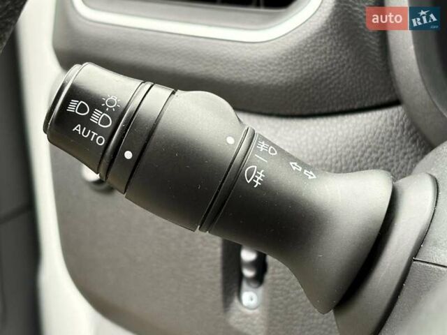 Белый Опель Movano, объемом двигателя 2.3 л и пробегом 323 тыс. км за 19999 $, фото 31 на Automoto.ua