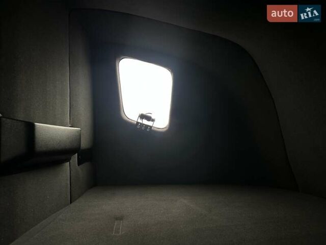 Белый Опель Movano, объемом двигателя 2.3 л и пробегом 367 тыс. км за 19600 $, фото 43 на Automoto.ua