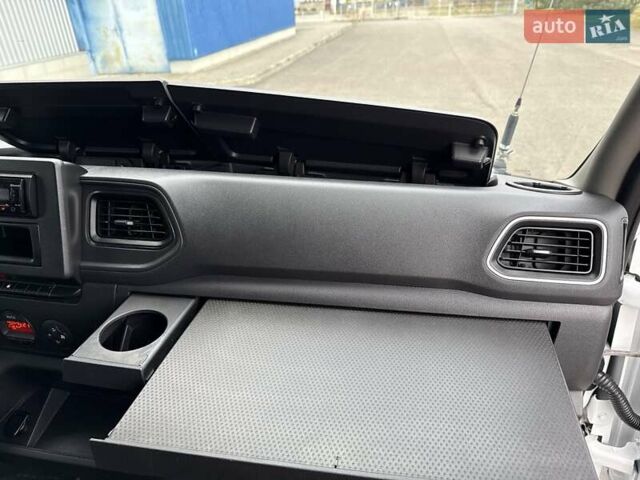 Белый Опель Movano, объемом двигателя 2.3 л и пробегом 314 тыс. км за 18500 $, фото 61 на Automoto.ua