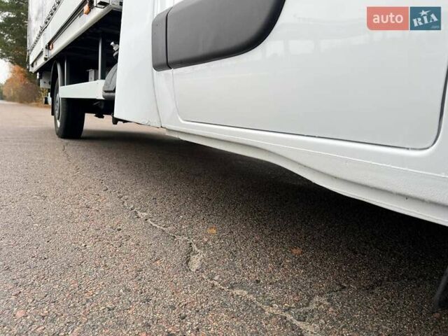 Белый Опель Movano, объемом двигателя 2.3 л и пробегом 312 тыс. км за 22500 $, фото 74 на Automoto.ua