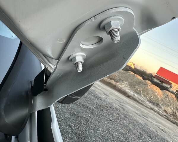 Белый Опель Movano, объемом двигателя 2.3 л и пробегом 367 тыс. км за 20600 $, фото 38 на Automoto.ua