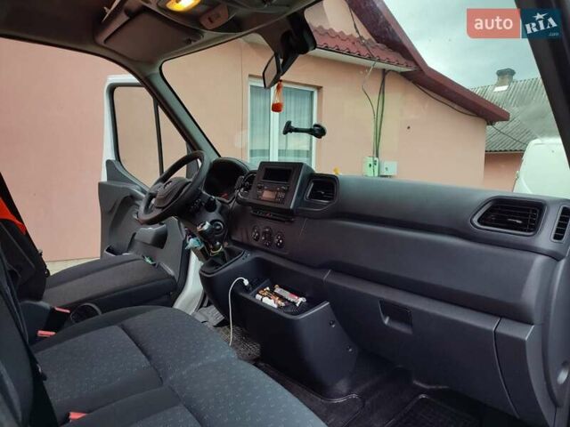 Белый Опель Movano, объемом двигателя 2.3 л и пробегом 449 тыс. км за 20500 $, фото 10 на Automoto.ua