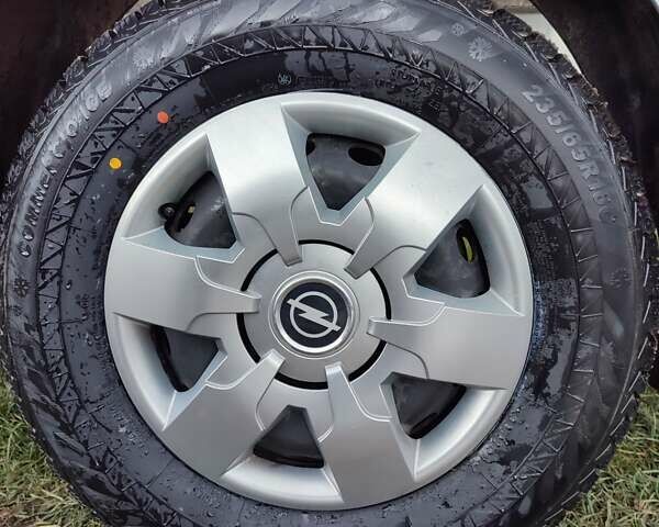 Белый Опель Movano, объемом двигателя 2.3 л и пробегом 449 тыс. км за 20500 $, фото 3 на Automoto.ua