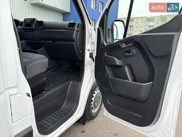 Белый Опель Movano, объемом двигателя 2.3 л и пробегом 314 тыс. км за 18500 $, фото 56 на Automoto.ua