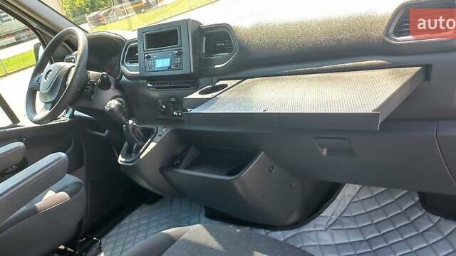 Білий Опель Movano, об'ємом двигуна 0 л та пробігом 392 тис. км за 20400 $, фото 45 на Automoto.ua