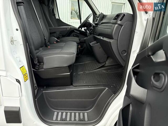 Белый Опель Movano, объемом двигателя 2.3 л и пробегом 314 тыс. км за 18500 $, фото 57 на Automoto.ua