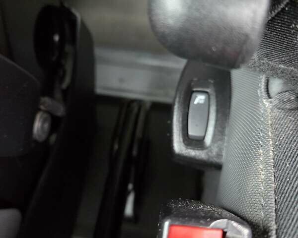 Білий Опель Movano, об'ємом двигуна 2.3 л та пробігом 204 тис. км за 23200 $, фото 33 на Automoto.ua