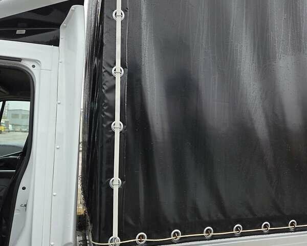 Білий Опель Movano, об'ємом двигуна 2.3 л та пробігом 204 тис. км за 23200 $, фото 32 на Automoto.ua