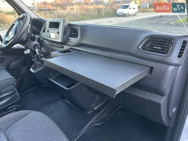 Белый Опель Movano, объемом двигателя 2.3 л и пробегом 367 тыс. км за 20600 $, фото 20 на Automoto.ua