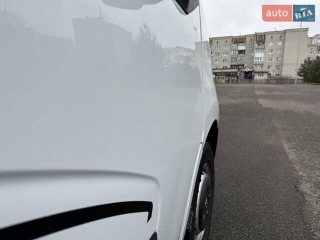 Белый Опель Movano, объемом двигателя 2.3 л и пробегом 314 тыс. км за 17900 $, фото 45 на Automoto.ua