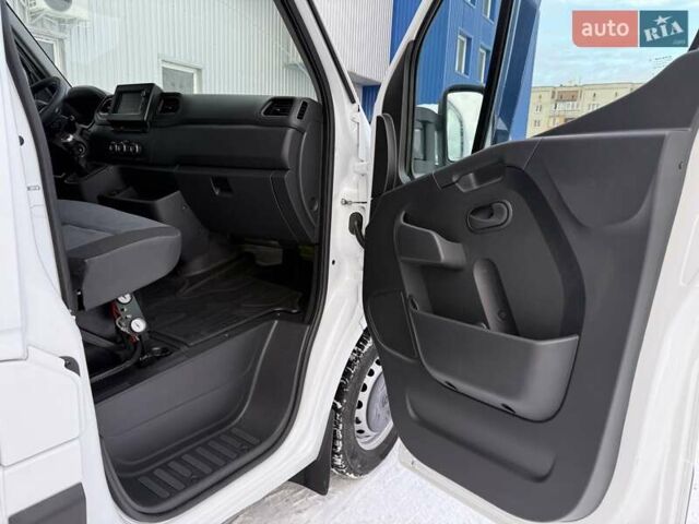 Білий Опель Movano, об'ємом двигуна 2.3 л та пробігом 313 тис. км за 18300 $, фото 58 на Automoto.ua