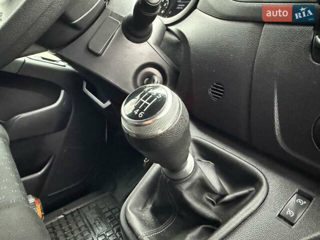 Белый Опель Movano, объемом двигателя 2.3 л и пробегом 303 тыс. км за 17900 $, фото 53 на Automoto.ua