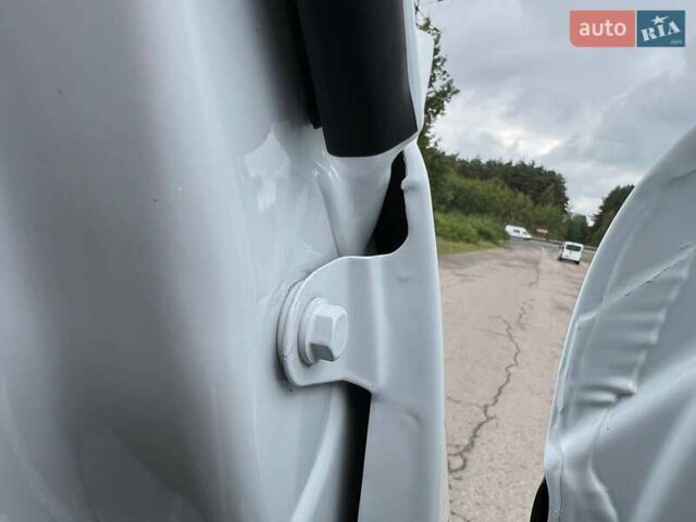 Белый Опель Movano, объемом двигателя 2.3 л и пробегом 329 тыс. км за 21999 $, фото 60 на Automoto.ua