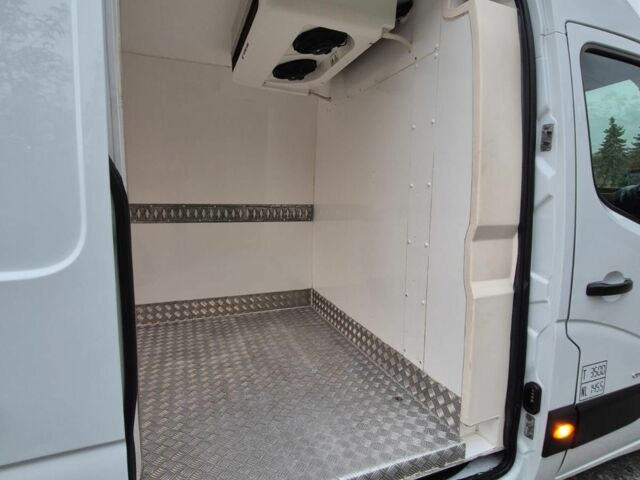 Белый Опель Movano, объемом двигателя 2.3 л и пробегом 232 тыс. км за 17300 $, фото 5 на Automoto.ua