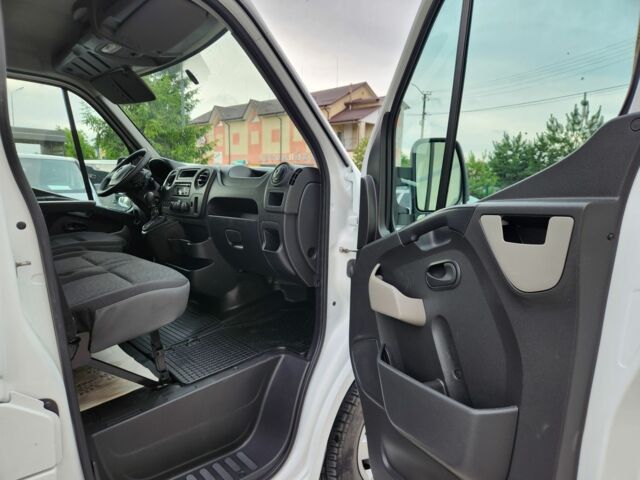 Білий Опель Movano, об'ємом двигуна 2.3 л та пробігом 224 тис. км за 17500 $, фото 7 на Automoto.ua