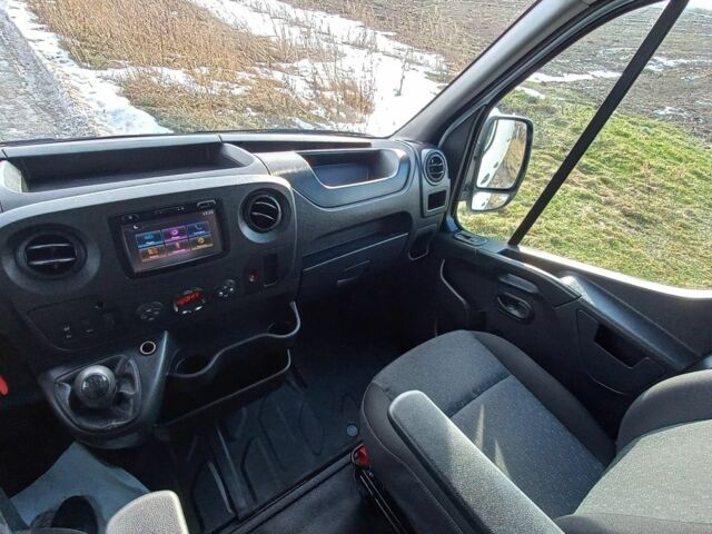 Белый Опель Movano, объемом двигателя 2.3 л и пробегом 180 тыс. км за 16500 $, фото 4 на Automoto.ua