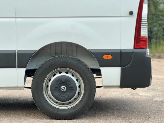 Білий Опель Movano, об'ємом двигуна 2.3 л та пробігом 283 тис. км за 18500 $, фото 5 на Automoto.ua