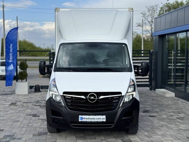Белый Опель Movano, объемом двигателя 2.3 л и пробегом 204 тыс. км за 23900 $, фото 1 на Automoto.ua