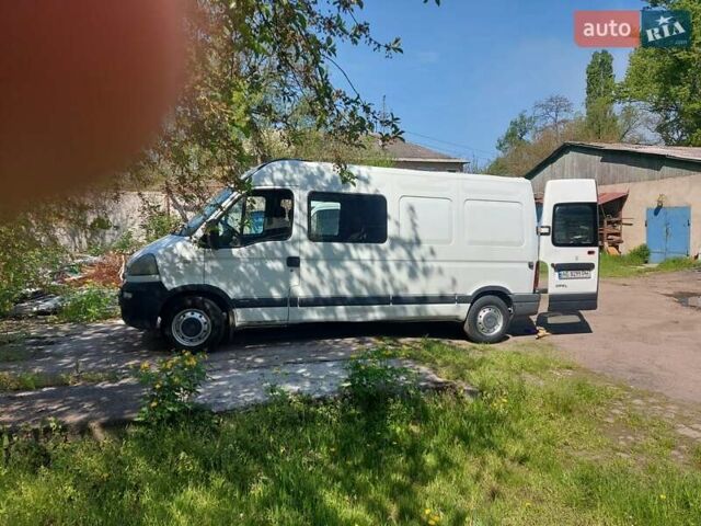 Белый Опель Movano, объемом двигателя 2.5 л и пробегом 300 тыс. км за 6900 $, фото 4 на Automoto.ua