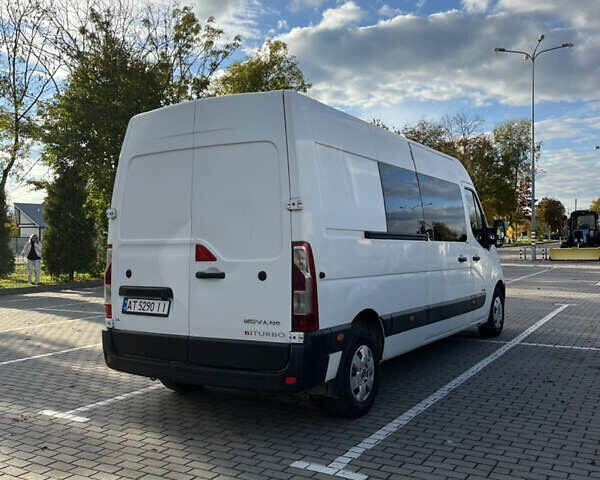 Белый Опель Movano, объемом двигателя 2.3 л и пробегом 533 тыс. км за 15000 $, фото 1 на Automoto.ua