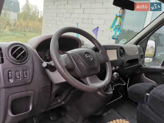 Белый Опель Movano, объемом двигателя 2.3 л и пробегом 286 тыс. км за 14000 $, фото 3 на Automoto.ua