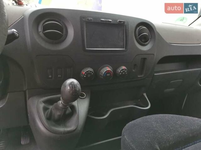 Белый Опель Movano, объемом двигателя 2.3 л и пробегом 286 тыс. км за 14000 $, фото 1 на Automoto.ua