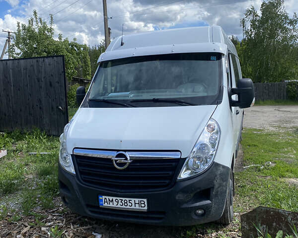 Білий Опель Movano, об'ємом двигуна 2.3 л та пробігом 260 тис. км за 16500 $, фото 4 на Automoto.ua