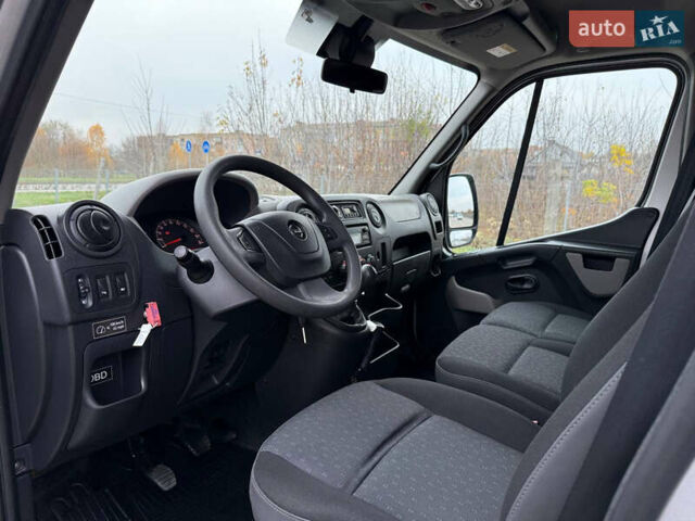 Белый Опель Movano, объемом двигателя 2.3 л и пробегом 225 тыс. км за 26300 $, фото 35 на Automoto.ua